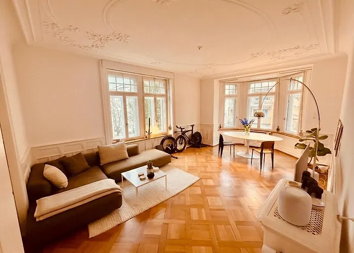 Elegant In Seefeld - Walk To & Ζυρίχη